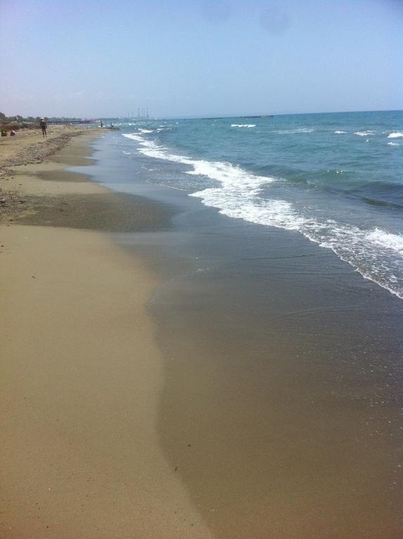 Sandy Beach Apartment 13 Voroklini Dış mekan fotoğraf